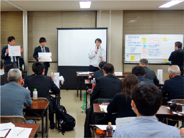 行政とNPO・ボランティアによる連携訓練の様子（福岡県）
