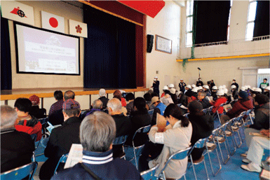 訓練会場での住民への説明会