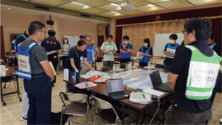 官民連携による被災者支援人材育成・訓練の様子