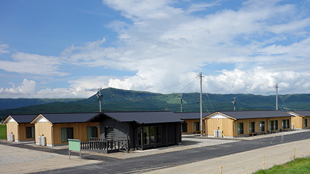 木造仮設住宅　　阿蘇市北塚団地（写真提供：熊本県）