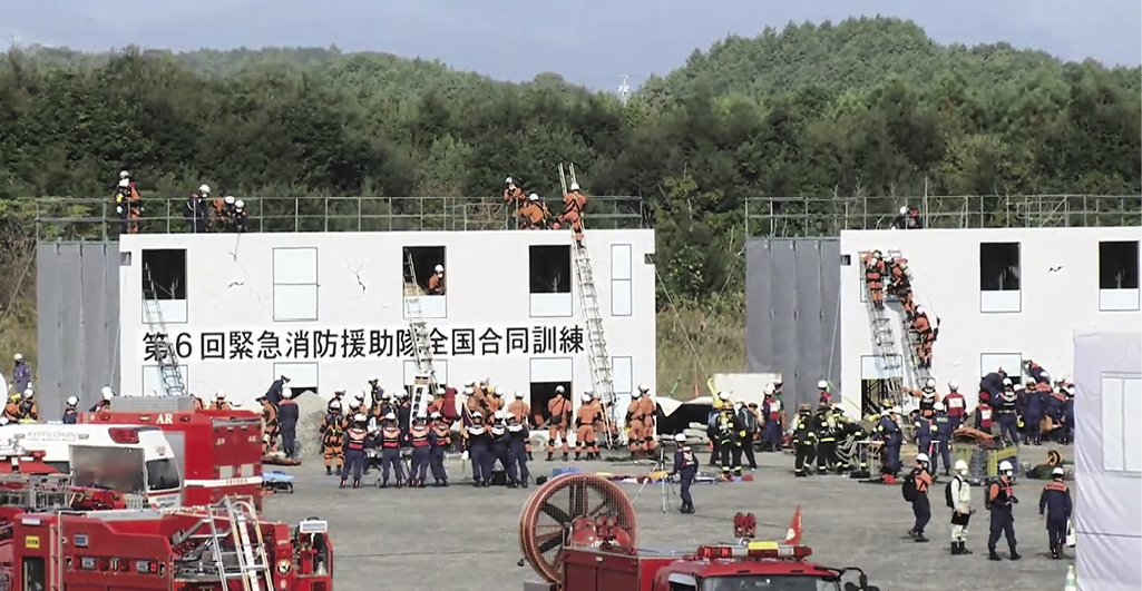 中高層建築物倒壊救出訓練：メイン会場（富士山静岡空港西側県有地）