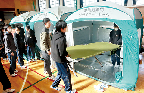 折り畳みベッド設置訓練