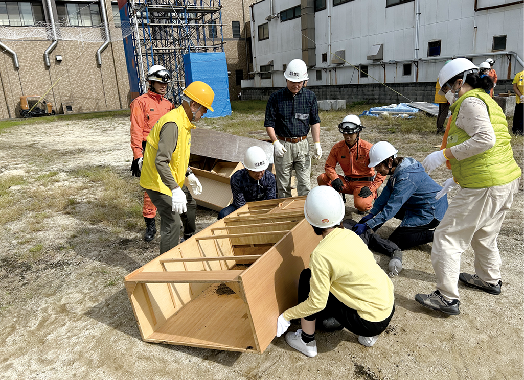 写真1 令和6年度救出技術・初期消火・安全管理(令和6年10月撮影)