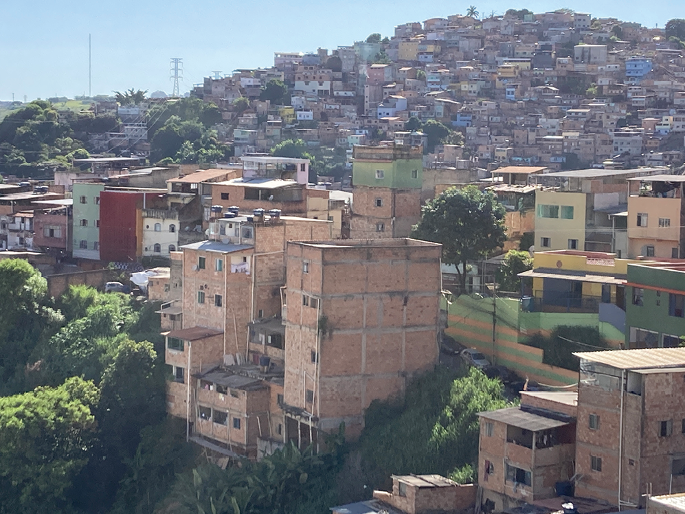 ブラジル・ミナスジェライスの違法居住地(写真撮影:西川智)
