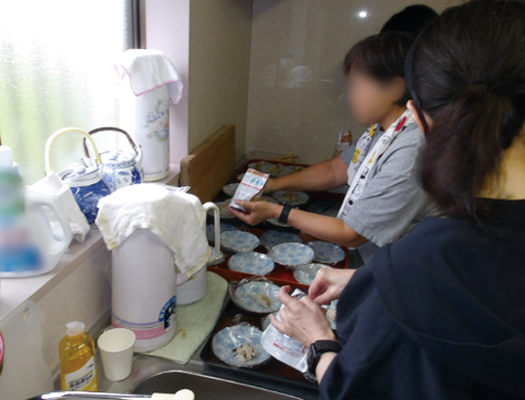 自主防災訓練の様子（上羽角町自主防災会提供）