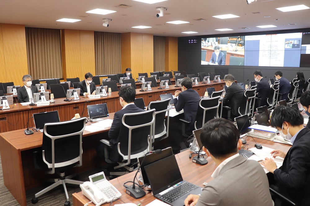 会議の様子（全景）