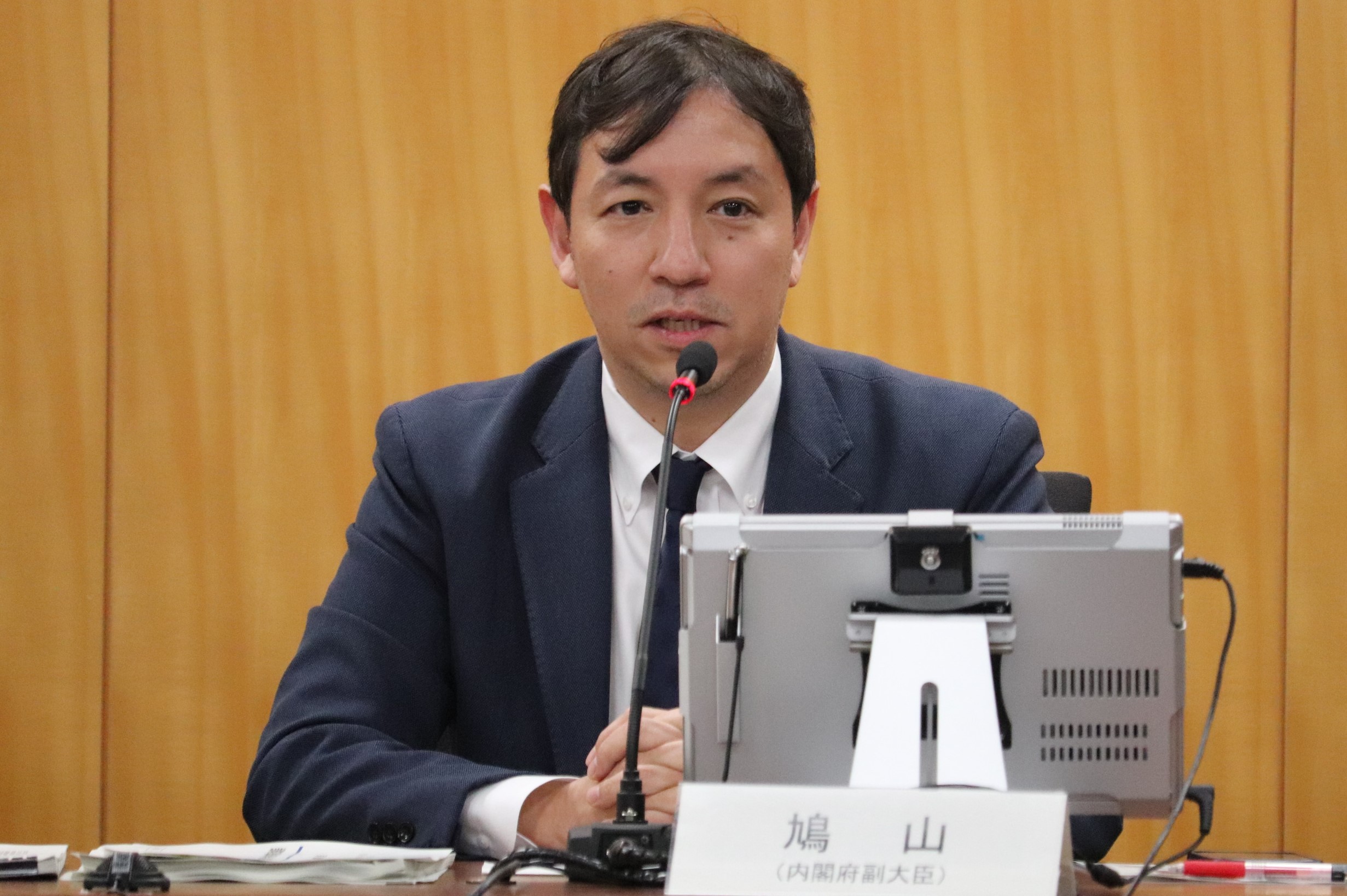 鳩山副大臣の挨拶