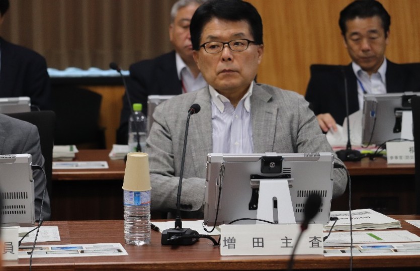 増田主査
